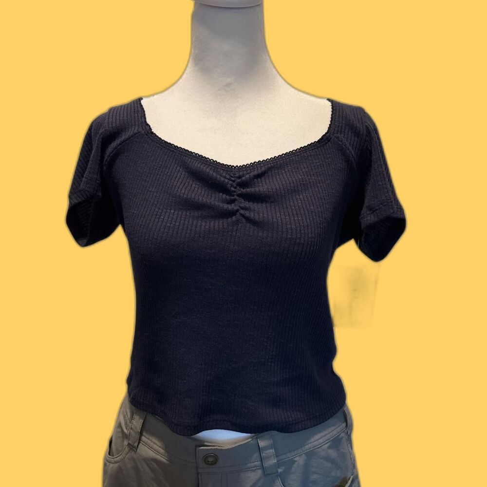 Liz & Sara Dark Navy Crop-top NWT Junior Girls Large Short Sleeve School Work